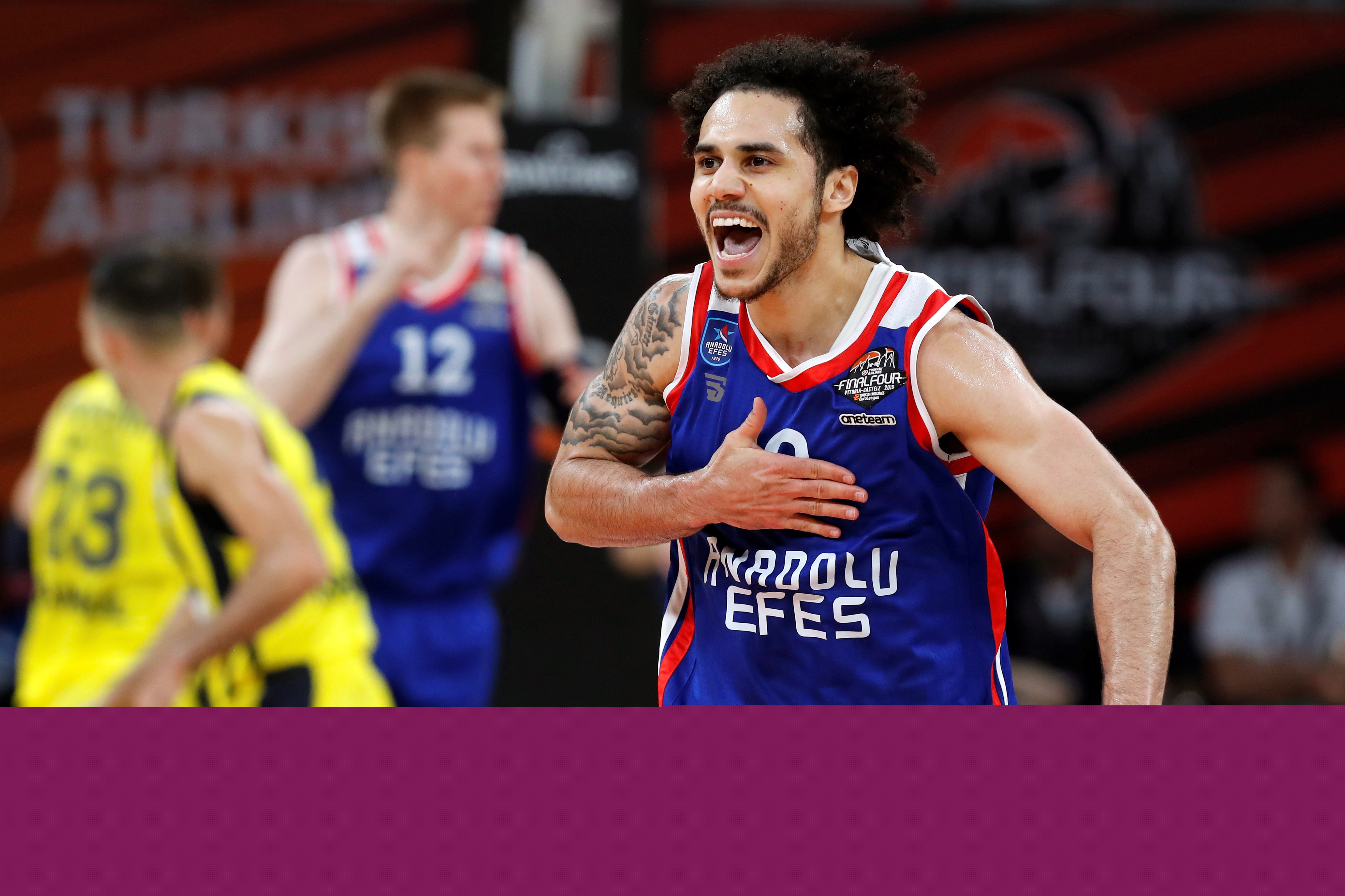 国家队主力二传加盟！剑指冠军！（国家队核心二传官宣加盟，直指冠军！）