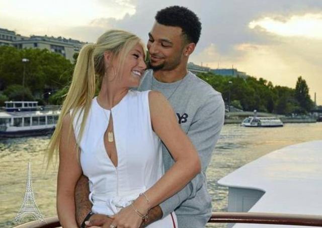 拉波尔塔：回到诺坎普，我流下了一些泪水（拉波尔塔：重返诺坎普，我不禁落泪）