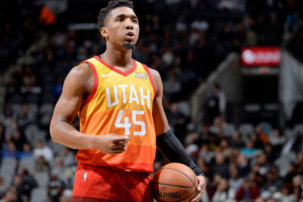 经纪人：若有球队有意圣地亚哥很正常，但他没离开米兰的想法（经纪人：有球队青睐圣地亚哥很正常，但他不打算离开米兰）